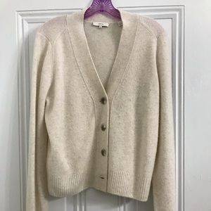 Vince Cashmere Sweater in Nuetral